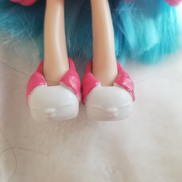 *NWOT RARE* JESSIE CAKE WILD DOLL - Picture 2 of 5